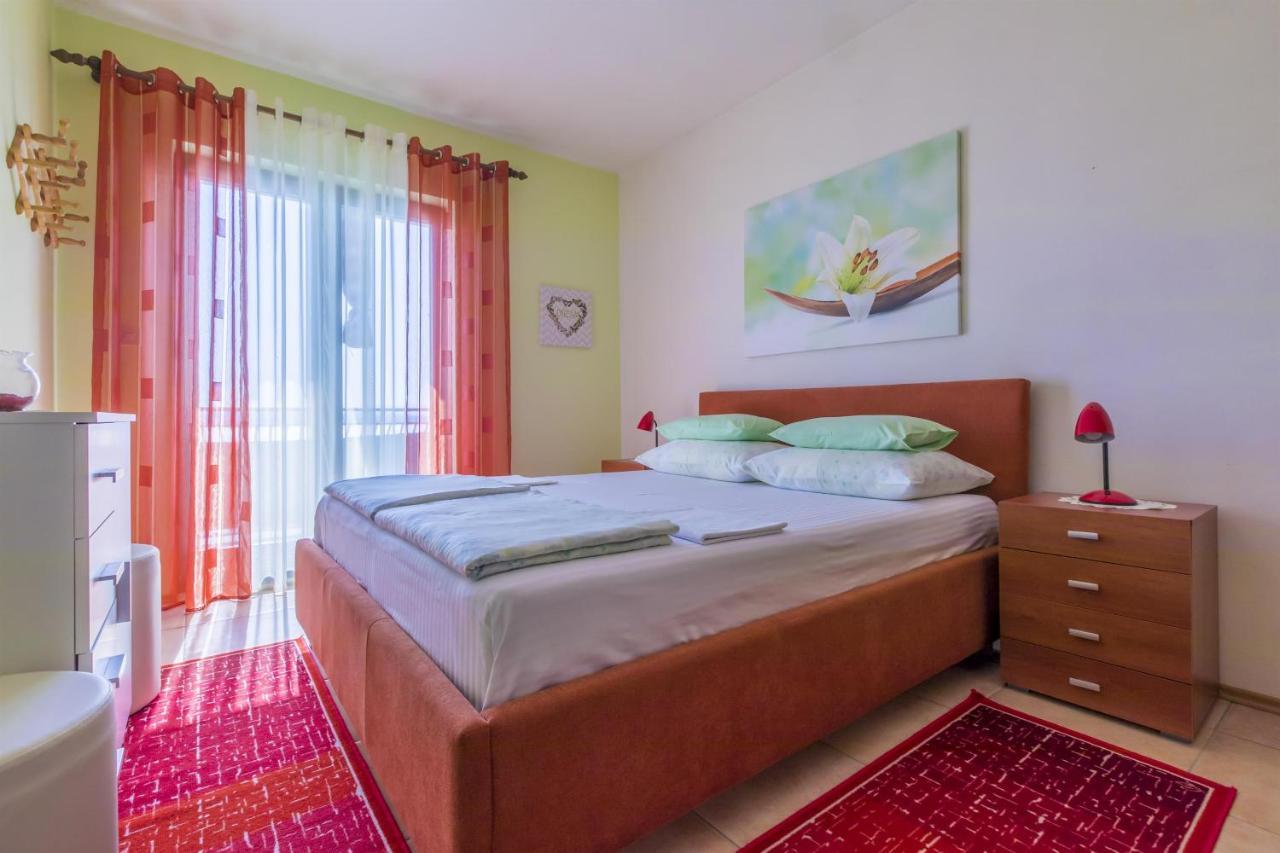 Apartments Dragica Dramalj Luaran gambar