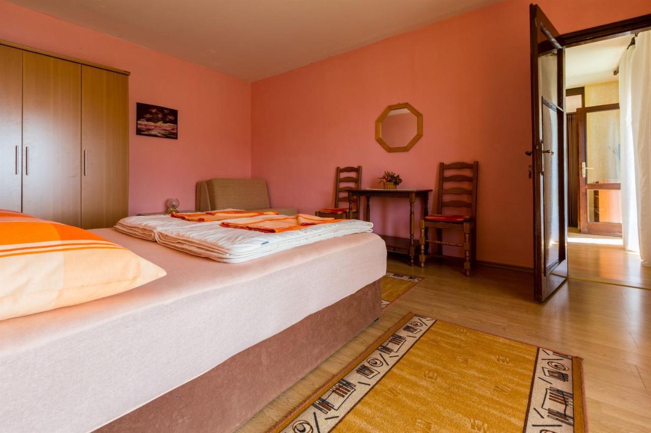 Apartments Dragica Dramalj Luaran gambar